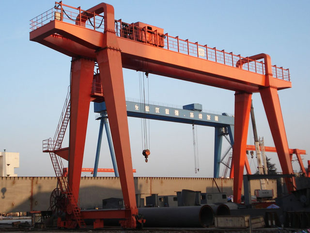 mg型雙主梁通用門式起重機(jī)