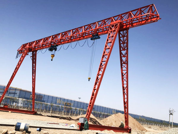 mhh型電動(dòng)葫蘆桁架門式起重機(jī)