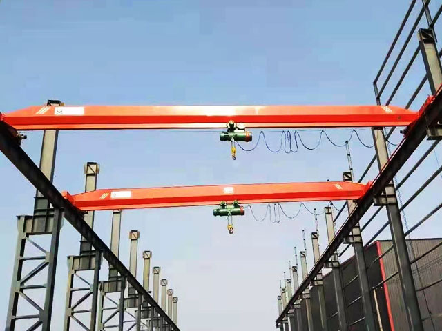 單梁起重機(jī)