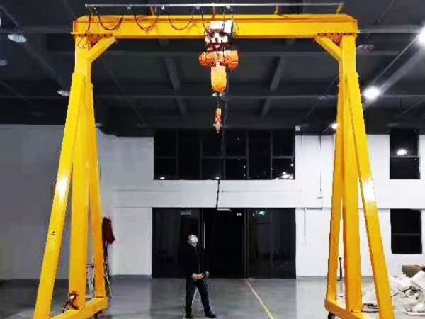 移動(dòng)龍門(mén)架