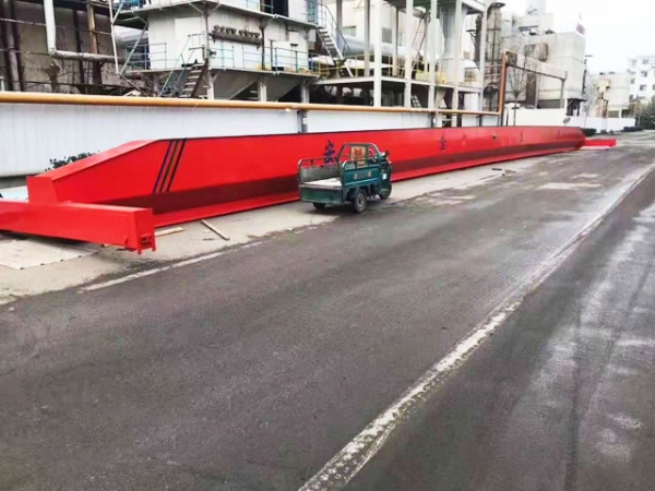 單梁起重機(jī)